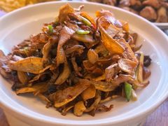 -陈家老院子·长春特色东北家宴(一匡街店)