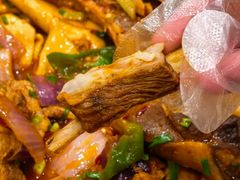 -老钟家烤羊排·敦伊阁清真餐厅胡羊焖饼