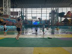 -四季贵州·山地温泉水世界