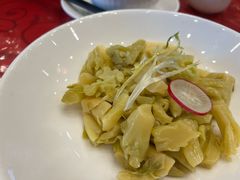 -侬佳蒸菜馆(听潮店)