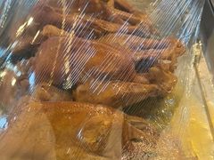 -鸿亨泰杂鱼馆(港馨家园店)