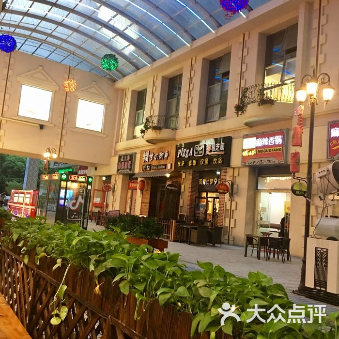 安亭财富广场