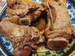 酱骨棒-东北哈尔滨酱骨头馆房掌柜铁锅炖