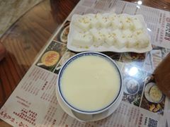 -周大娘牛乳(旧寨古村总店)