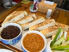 鲅鱼酱虾酱蘸饼-山海经·海边人家 海鲜新青岛菜(扬州路店)