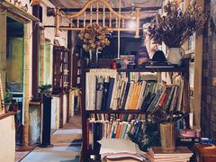 -斯多格书乡(北京大学畅春园店)