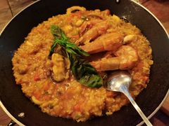 -SISTERS BAR RESTAURANT川意酒馆(嘉善老市H楼店)