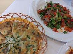 小炒黄牛肉-川香楼酒家