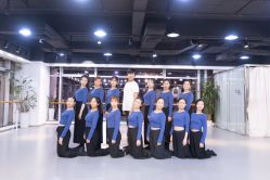 -深舞形体民族舞蹈工作室