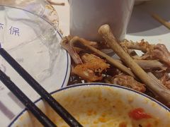 -张大师鸭爪爪特色干锅(南湖店)