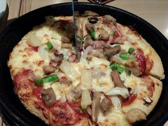 -必胜客(漕宝路店)