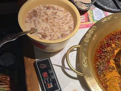 -哥老官重庆美蛙鱼头(龙湖杭州金沙天街店)