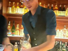 -蓉LOUNGE威士忌鸡尾酒FLOWER酒吧