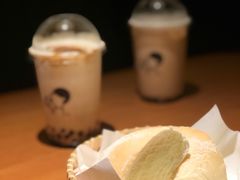 雪山奶露包-小炳胜(卓悦中心店)