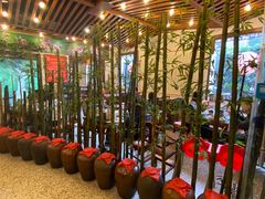 等位区-西江美食舫·江西菜(健德桥店)