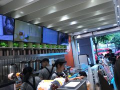 -CoCo都可(湖滨银泰店B区店)