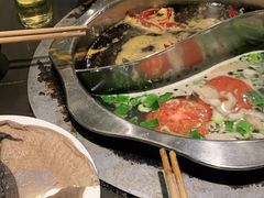 -重庆风光老灶火锅城(同德广场店)