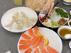 -官塘陈记鱼生·潮汕砂锅粥·牛肉火锅(潮枫路总店)