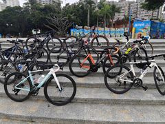 -万山楼海鲜酒家·二十三年老字号
