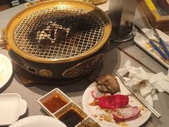 -山焱·炭火自助烤肉(周浦万达店)