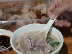 -洲心明记烧肉大粥(总店)
