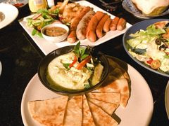 绿咖喱鸡肉配饼-Fern Forest Cafe