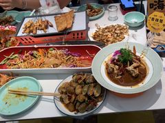 -嗨辣小聚·盘锦河蟹·海鲜烧烤龙虾(盘锦十年好店)