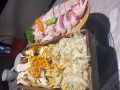 -野·大山里野生菌石锅土鸡(益田假日店)