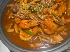 -徐记小怪兽肉蟹煲(中央大街店)