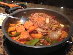 -猪啊牛呀羊啊铜盘烤肉(正大广场店)