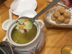 -乌镇那一年小院主题餐厅(甘泉西路店)
