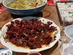 -李双猪·小龙虾·烧烤·羊肉煲(乐山店)