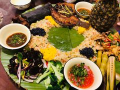 烤鱼-傣乡之味·傣族特色手抓饭·孔雀宴(大理古城首店)