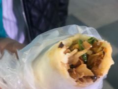 -老王芙蓉蛋卷饼(万达店)