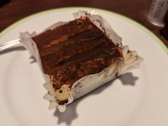 提拉米苏-萨莉亚意式餐厅(杭州滨江天街店)