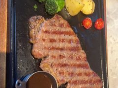 -必胜客(阿诗玛店)