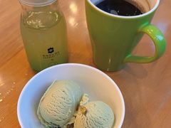 -两咖啡自助餐厅(静安香格里拉酒店)