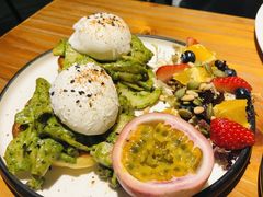 烟熏三文鱼班尼迪蛋-BE BRIGHT KITCHEN(正佳广场店)