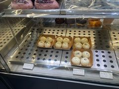 -好利来(上海虹桥新天地Lab主题店)