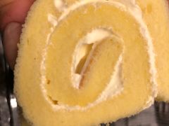-红宝石·鲜奶小方·海派西点房(南丹店)