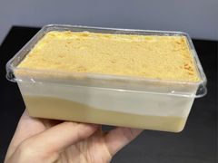 -好利来(上海虹桥新天地Lab主题店)