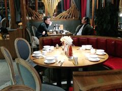 大堂-隔壁老王·家常云南菜(花巷店)