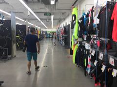 -迪卡侬(燕山店)