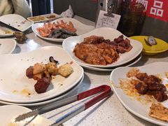 -佰烧海鲜烤肉火锅自助(世茂国际广场店)