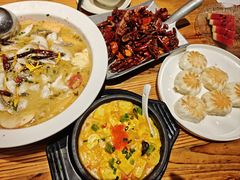 -花溪雨·森林餐厅(石基店)
