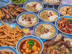 -万松园美食街