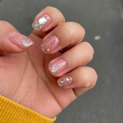 -Miss·A日式美甲美睫