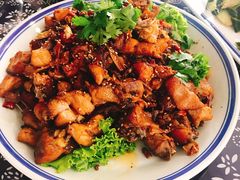 -八两八金·莱芜特色炒鸡(市南漳浦路店)