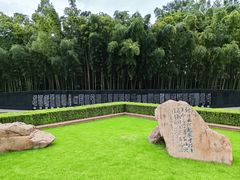 -上海市龙华烈士陵园