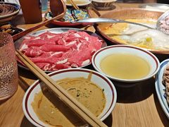 -洱火云南酸菜牛肉火锅(石景山当代商城店)